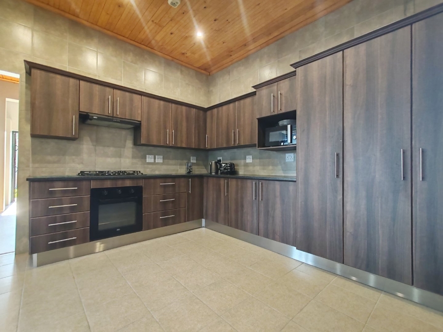  Bedroom Property for Sale in Newton Park Eastern Cape